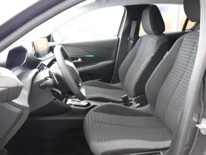 Photo 8 Peugeot 208  1.2 PureTech 100ch S&S Style EAT8