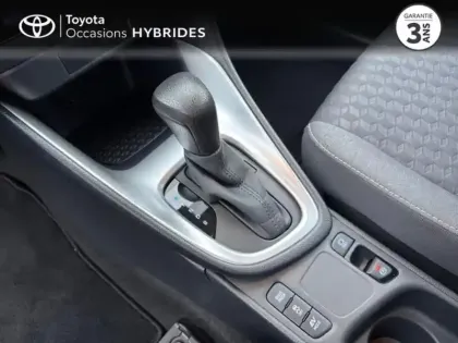 Photo 10 Toyota Yaris  116h Design 5p MY22