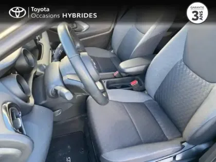 Photo 10 Toyota Yaris  116h Design 5p MY22