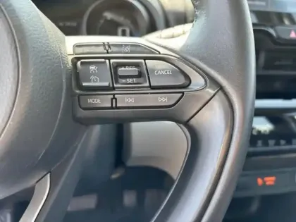 Photo 10 Toyota Yaris  Cross 116h Dynamic Business + Programme Beyond Zero Academy MY22