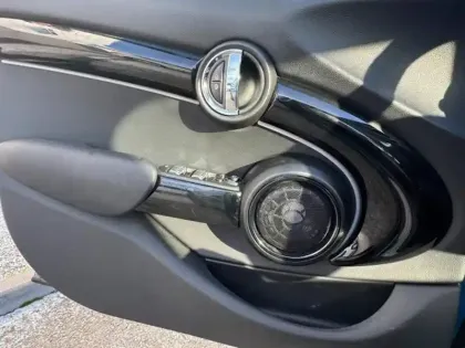 Photo 9 Mini Mini  5 Portes Cooper 136ch Edition Premium Plus BVA7