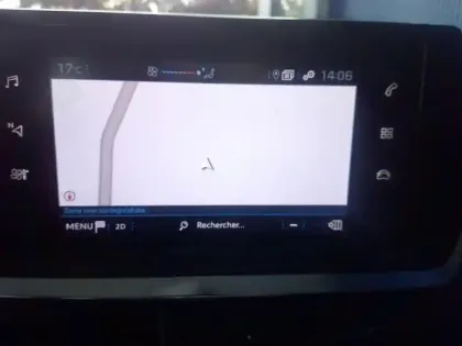 Photo 5 Peugeot 208  1.2 PureTech 100ch S&S STYLE