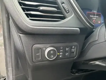 Photo 11 Ford Kuga  2.5 Duratec 190ch FHEV E85 Titanium BVA