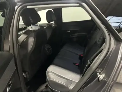 Photo 9 Peugeot 3008  Plug-in Hybrid 225ch Allure Pack e-EAT8