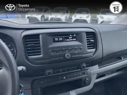 Photo 14 Peugeot Expert  Fg Standard 2.0 BlueHDi 120ch S&S Cabine Approfondie Fixe Premium