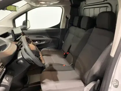 Photo 8 Peugeot Partner  M 800kg Electrique 136ch Batterie 54 kWh Pack Premium Connect