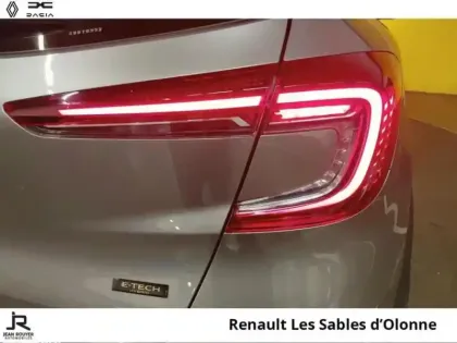 Photo 14 Renault Captur  1.6 E-Tech hybride 145ch Evolution