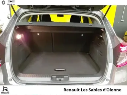 Photo 6 Renault Captur  1.6 E-Tech hybride 145ch Evolution