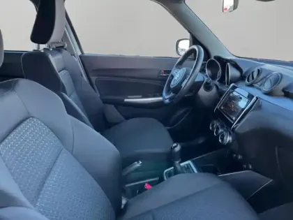 Photo 14 Suzuki Swift  1.2 Dualjet Hybrid 83ch Pack