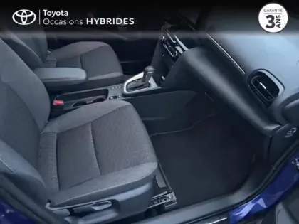 Photo 5 Toyota Yaris  Cross 116h Design Pack Cargo