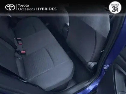 Photo 6 Toyota Yaris  Cross 116h Design Pack Cargo