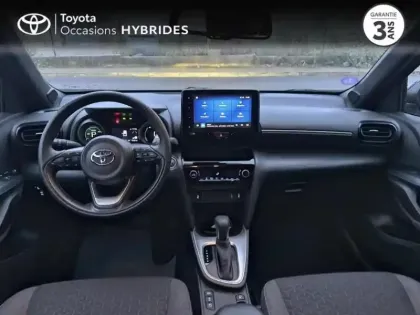 Photo 7 Toyota Yaris  Cross 116h Design Pack Cargo