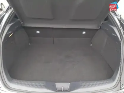 Photo 13 Toyota C-HR  184h Distinctive 2WD E-CVT MY22