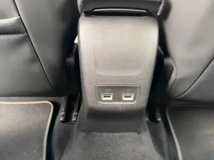 Photo 14 Peugeot 208  e- 136ch Roadtrip