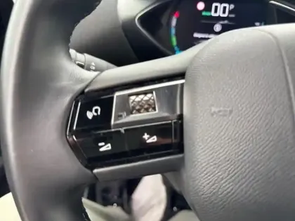 Photo 14 DS DS 3  E-Tense MONTMARTRE