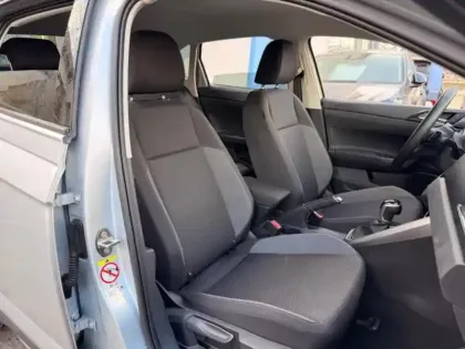 Photo 5 Volkswagen Taigo  1.0 TSI 116ch VW Edition DSG7