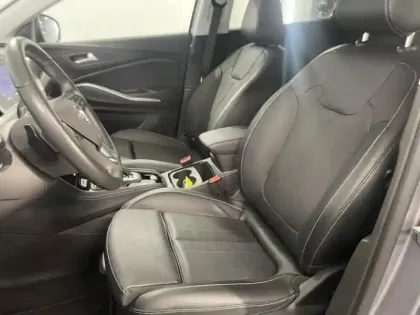 Photo 6 Opel Grandland  1.6 Turbo 225ch Hybride Ultimate