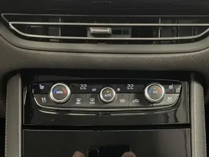 Photo 13 Opel Grandland  1.6 Turbo 225ch Hybride Ultimate