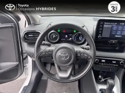 Photo 8 Toyota Yaris  116h Design 5p MY22