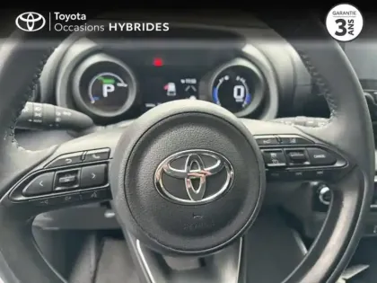 Photo 12 Toyota Yaris  116h Design 5p MY22