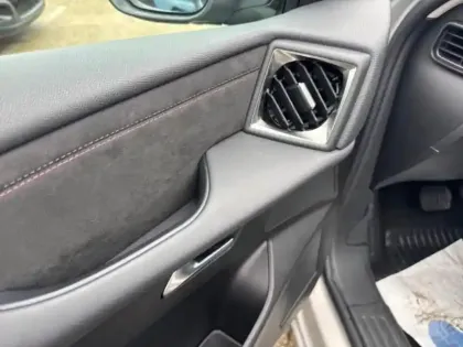 Photo 11 DS DS 3  1.2 PureTech 130ch Performance Line Automatique