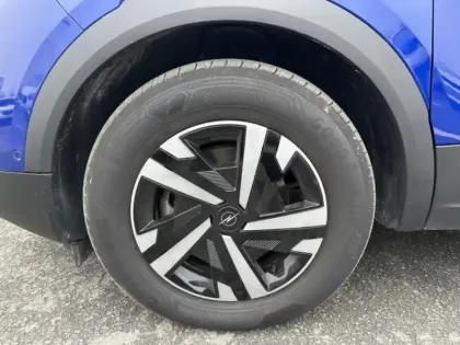 Photo 8 Opel Mokka  1.2 Turbo Hybrid 136ch Edition e-DCT6