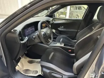 Photo 13 Opel Mokka  1.2 Turbo Hybrid 136ch GS e-DCT6