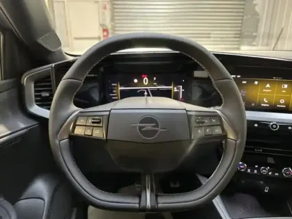 Photo 16 Opel Mokka  1.2 Turbo Hybrid 136ch GS e-DCT6