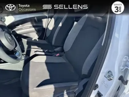 Photo 10 Toyota Aygo  X 1.0 VVT-i 72ch Dynamic S-CVT