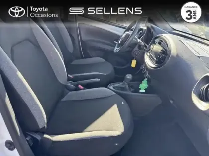 Photo 5 Toyota Aygo  X 1.0 VVT-i 72ch Dynamic S-CVT