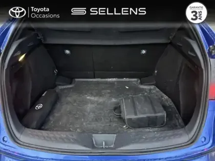 Photo 9 Toyota C-HR  122h Distinctive 2WD E-CVT MY22