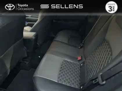 Photo 11 Toyota C-HR  122h Distinctive 2WD E-CVT MY22