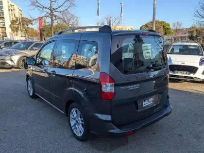Photo 5 Ford Tourneo Courier  1.0E 100ch Titanium