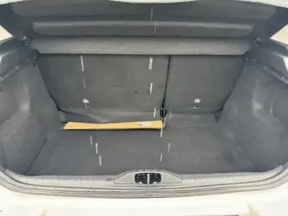 Photo 5 Citroën C3  1.5 BlueHDi 100ch S&S FEEL