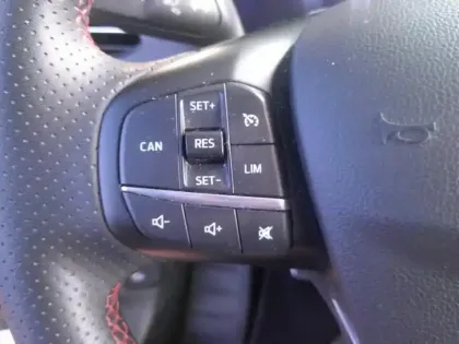 Photo 11 Ford Focus  1.0 EcoBoost mHEV 155ch ST-Line X