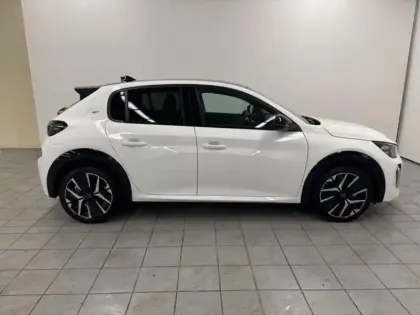 Photo 8 Peugeot 208  1.2 Hybrid 110ch GT e-DCS6