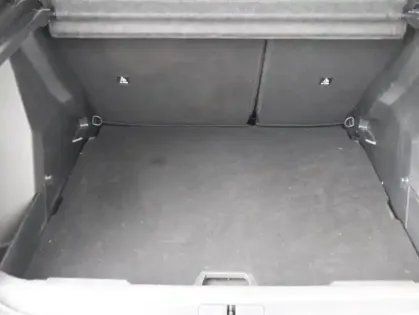 Photo 5 Peugeot 2008  1.2 Hybrid 145ch GT e-DCS6