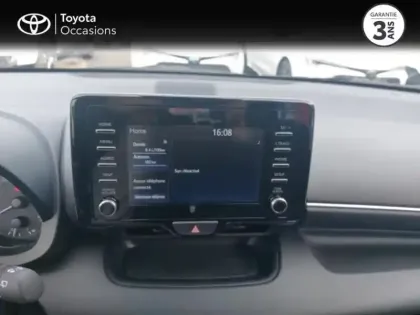 Photo 21 Toyota Yaris  70 VVT-i Dynamic Business 5p MY22