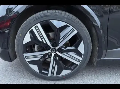 Photo 12 Renault Megane  E-Tech Electric EV60 220ch Iconic super charge