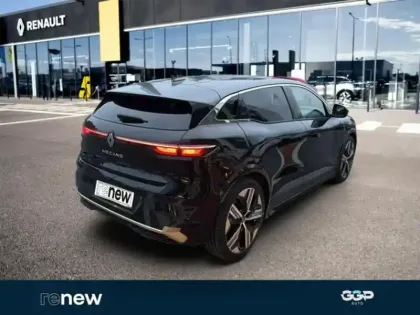 Photo 5 Renault Megane  E-Tech Electric EV60 220ch Iconic super charge