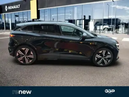 Photo 6 Renault Megane  E-Tech Electric EV60 220ch Iconic super charge