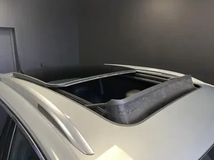 Photo 9 Volkswagen Tiguan  1.5 eHybrid 204ch R-Line Exclusive DSG6