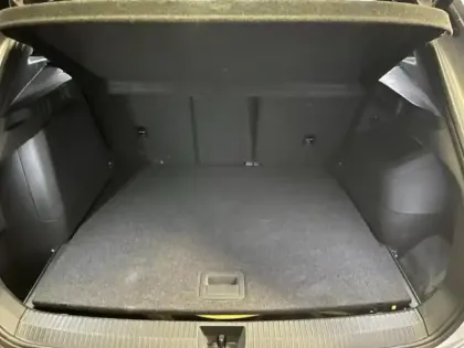 Photo 13 Volkswagen Tiguan  1.5 eHybrid 204ch R-Line Exclusive DSG6