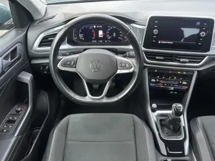 Photo 12 Volkswagen T-roc  1.5 TSI EVO 150ch Style