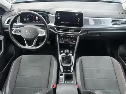 Photo 11 Volkswagen T-roc  1.5 TSI EVO 150ch Style