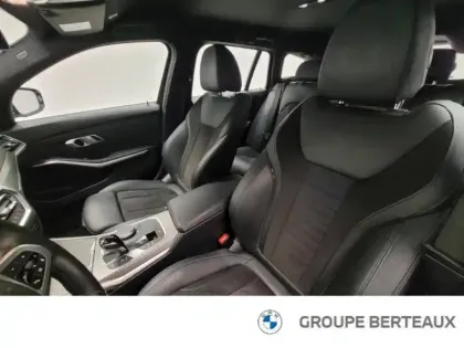 Photo 6 BMW Serie 3 Série 3 Touring 318iA 156ch M Sport