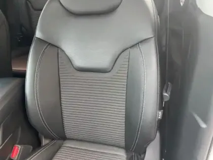 Photo 12 Jeep Compass  1.3 Turbo T4 190ch PHEV 4xe Limited AT6 eAWD