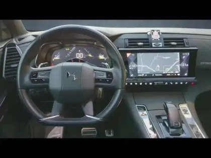 Photo 10 DS DS 7  Crossback BlueHDi 180ch Grand Chic Automatique