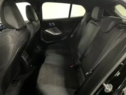 Photo 10 BMW Serie 1 Série 1 120A 170ch M Sport DKG7