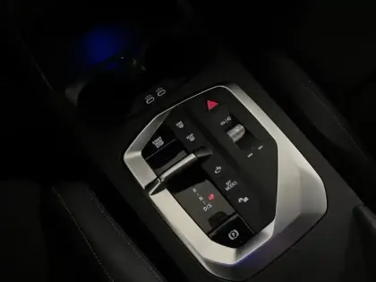 Photo 11 BMW Serie 1 Série 1 120A 170ch M Sport DKG7